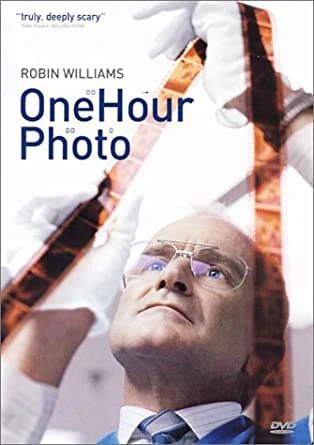 Sự Ám Ảnh | One Hour Photo (2002)